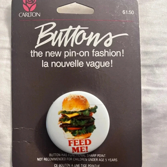 8 Vintage Carlton Buttons/Pins - Picture 6 of 10